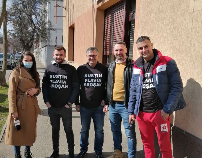 Susțin Flavia Groșan – Campanie de susținere a doamnei Dr. Pneumolog Flavia Groșan